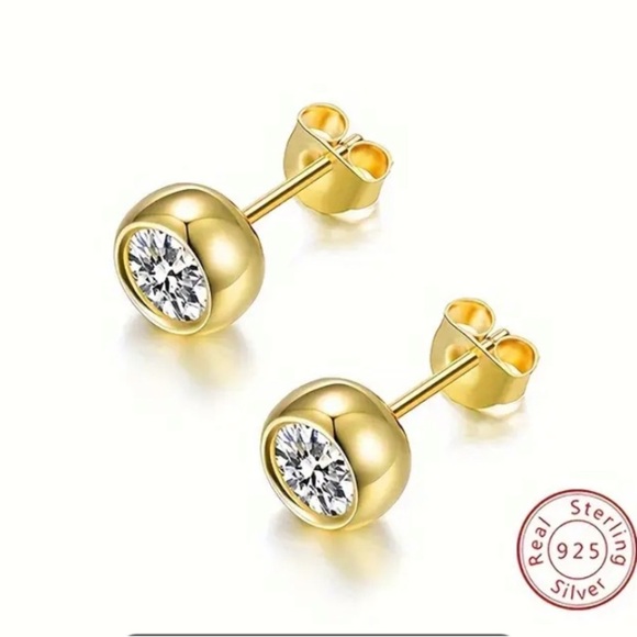S925 Real Sterling Gold Circular Stud Earrings - Picture 3 of 4